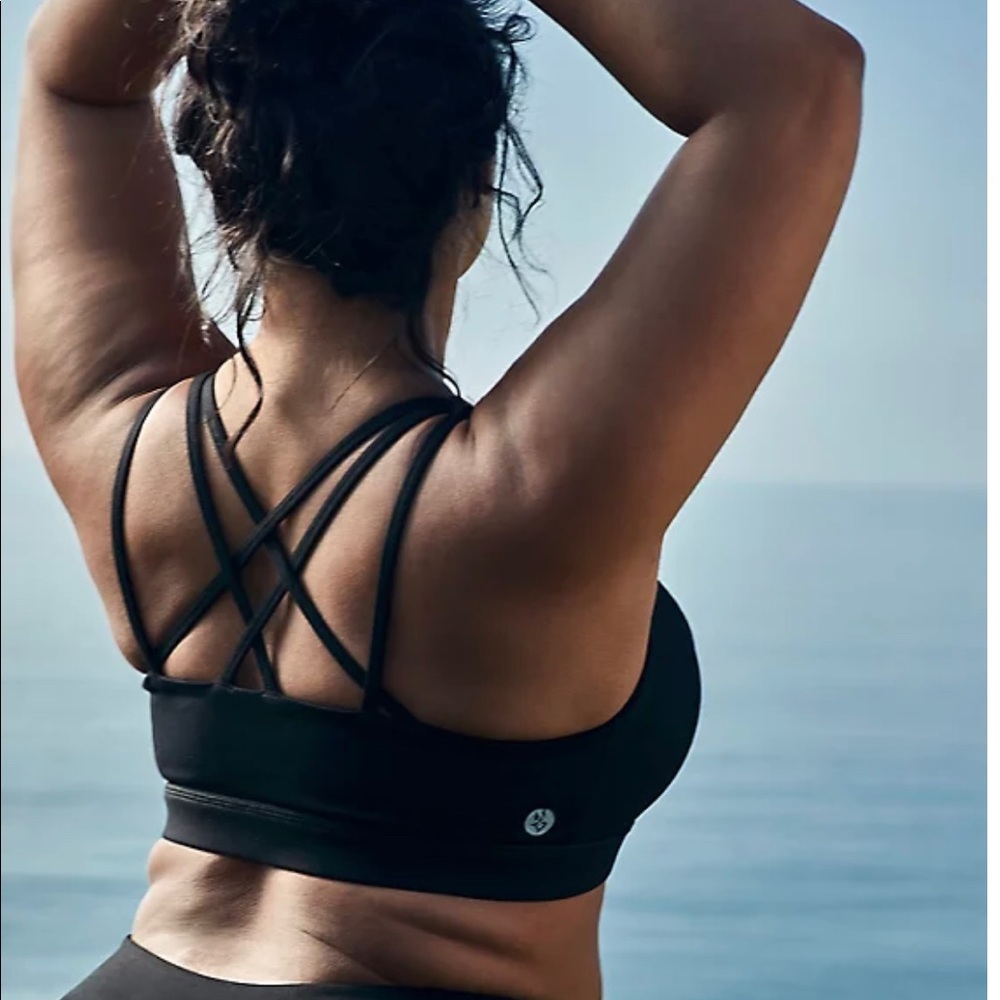 Torrid black lattice back wicking sports bra